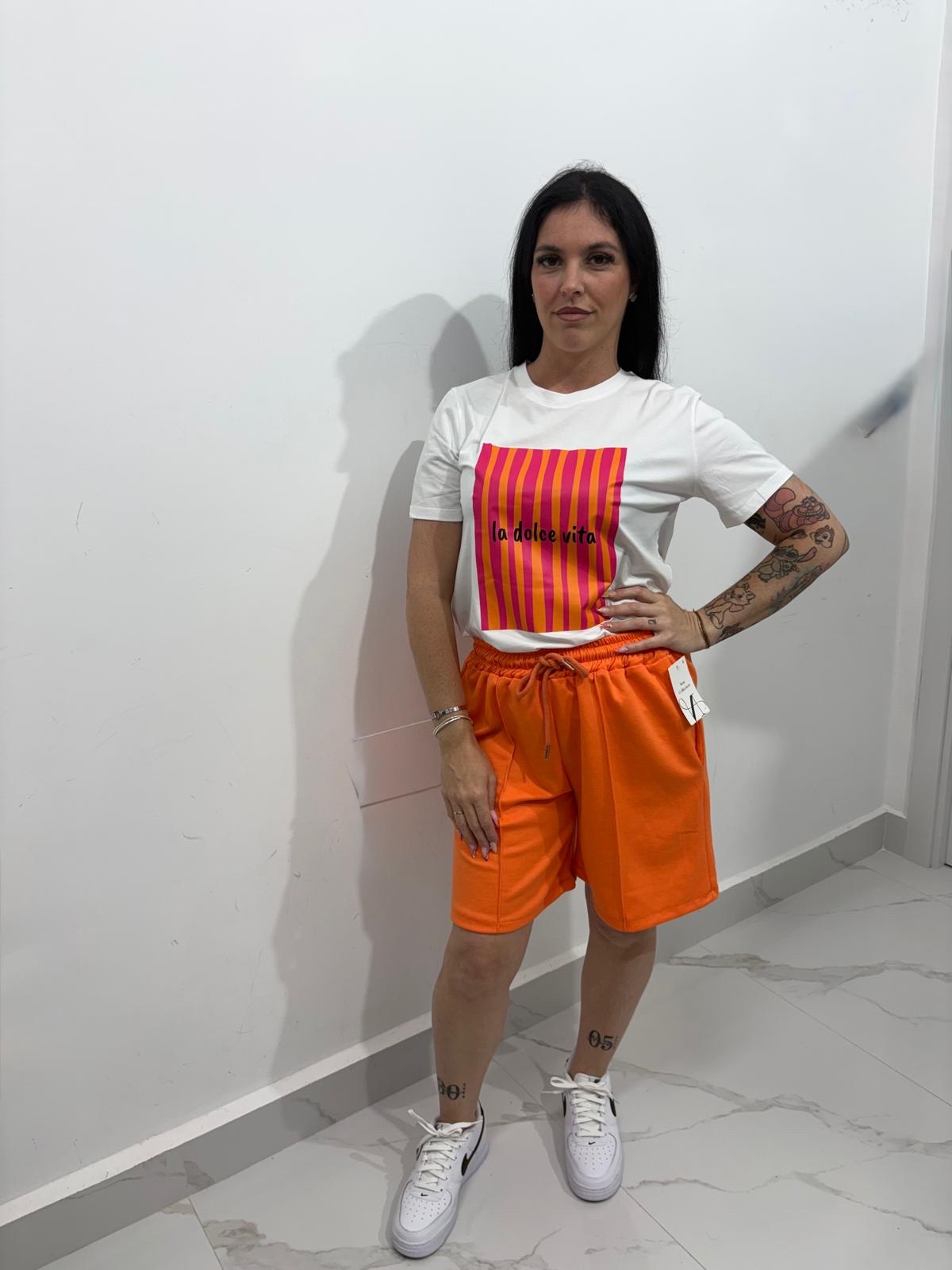 CAMISETA VICTORIA - Imagen 2