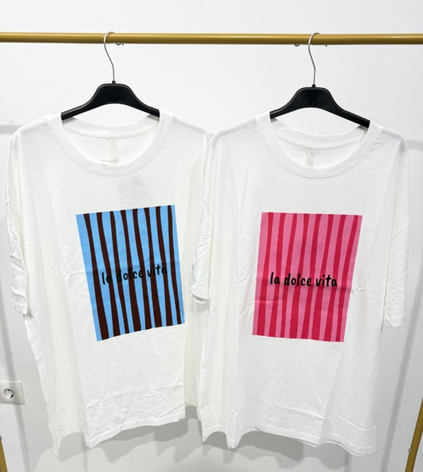 CAMISETA CURVY GLORIA
