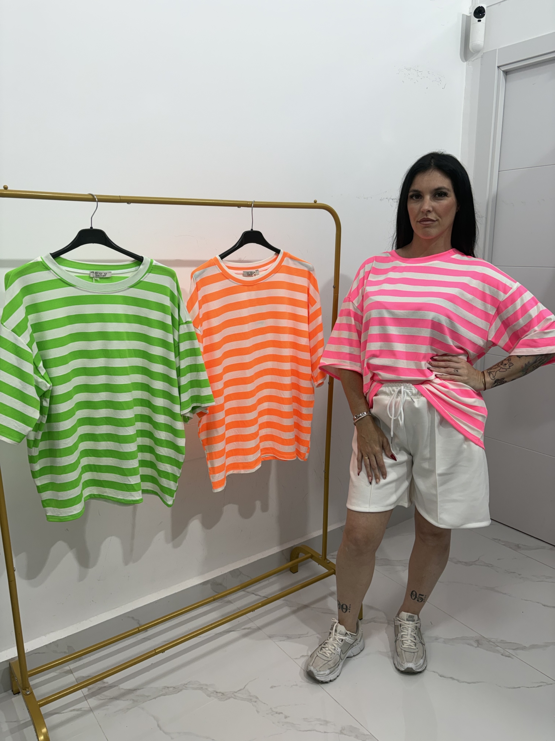 CAMISETA FLUOR RAYA